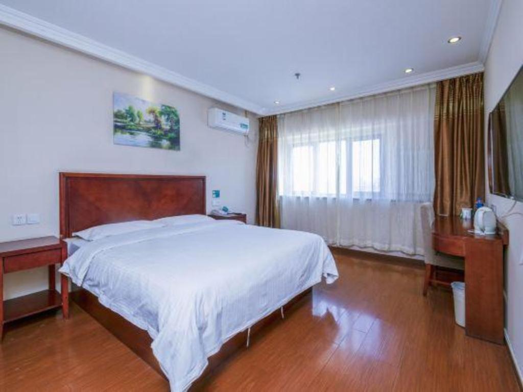Greentree Changping District North China Electric Power Business Hotel